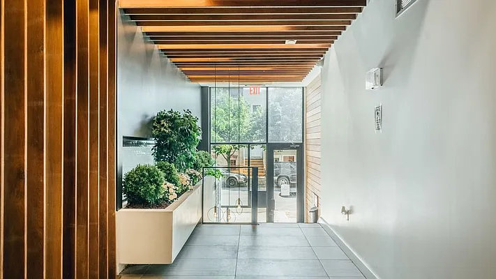 Rented by Nooklyn NYC LLC | media 8