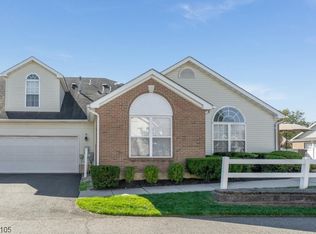 173 Chandler Ct, Hillsborough, NJ 08844