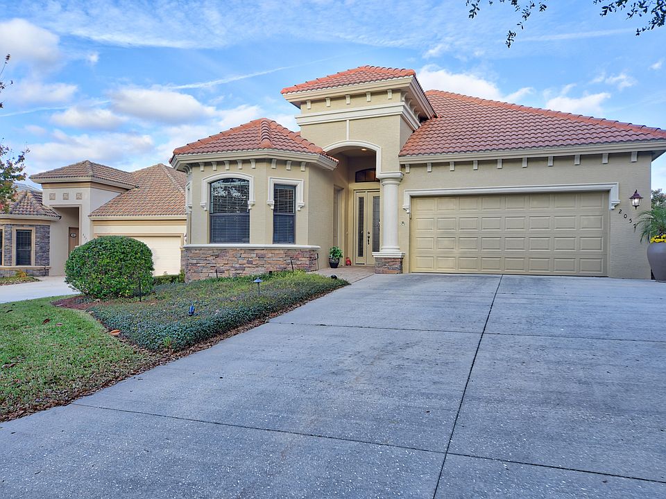 1st image of 2057 N Rhodes Point