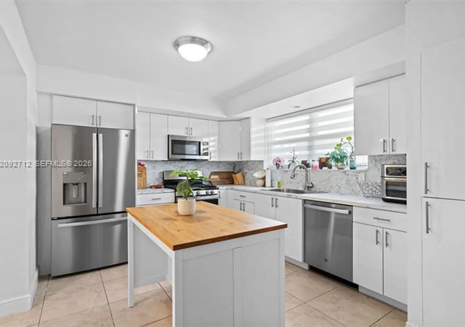 2819 Cleveland St # 2819, Hollywood, FL 33020 — Photo 1