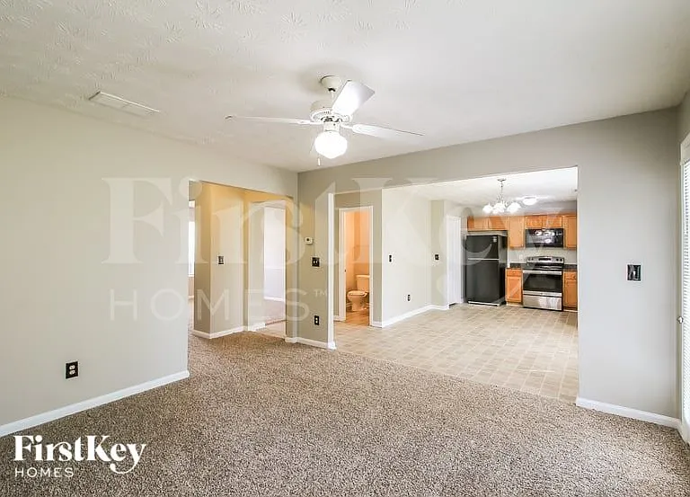251 Grand Magnolia St — Photo 5
