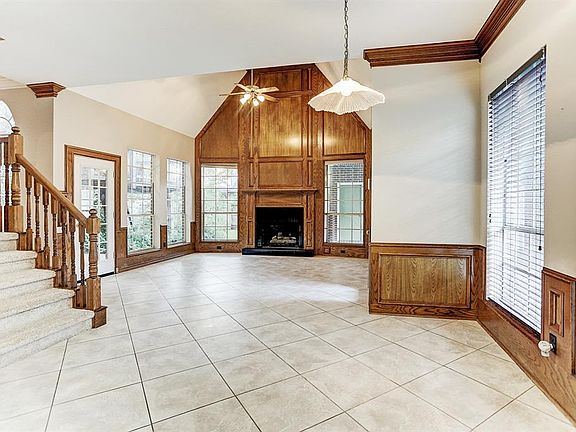 3rd image of 7523 Old Bridge Ct