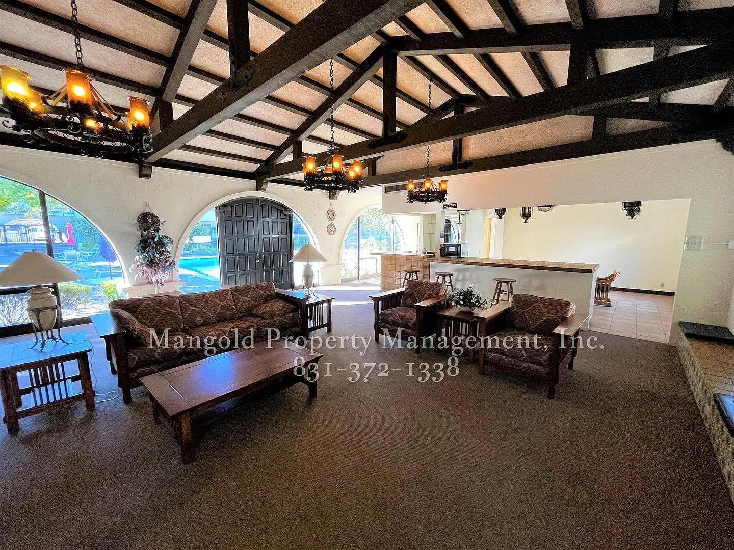 Charming Monterey Condo with Pool, Fireplace & Utilities Included — Photo 2