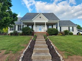 110 Creekside Dr, Danville, KY 40422