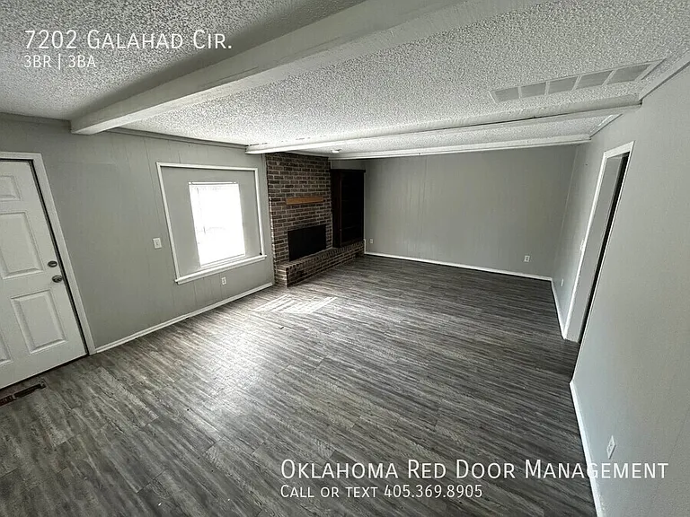 7202 Galahad Cir — Photo 14