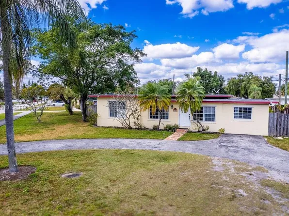 6101 Flagler St, Hollywood, FL 33023