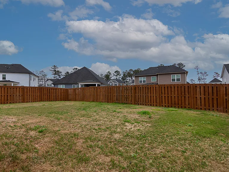 453 Arrowwood Dr — Photo 31