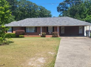 4426 Cusseta Rd, Lanett, AL 36863