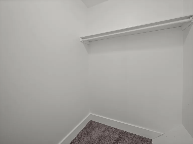 635 Myrtlewood Cir — Photo 13