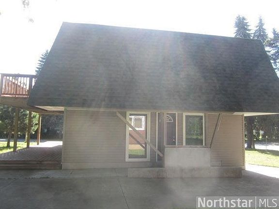 3rd image of 613 Berwood Avenue