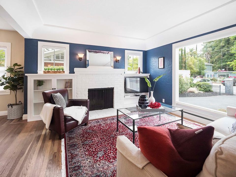 1st image of 2035 Oakley Ave