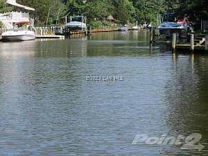 Enjoy the wide canal