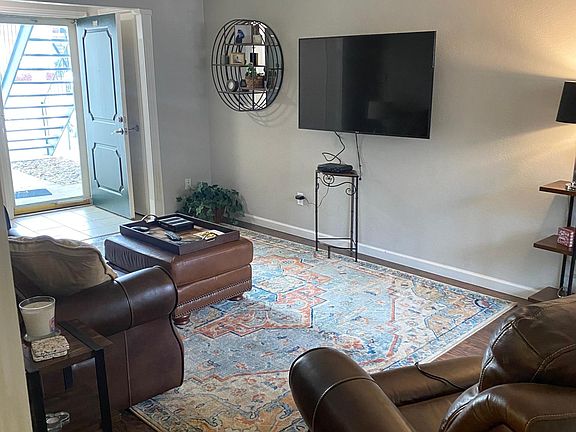 5th image of 15918 Stillwood St APT 1077