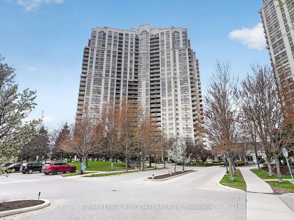 710 Humberwood Blvd #606A, Toronto, ON M9W 7J5