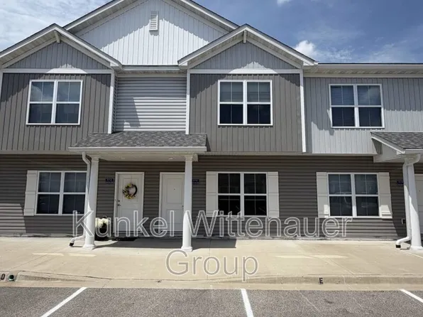 217 E Coral Sea Way, Ofallon, IL 62269
