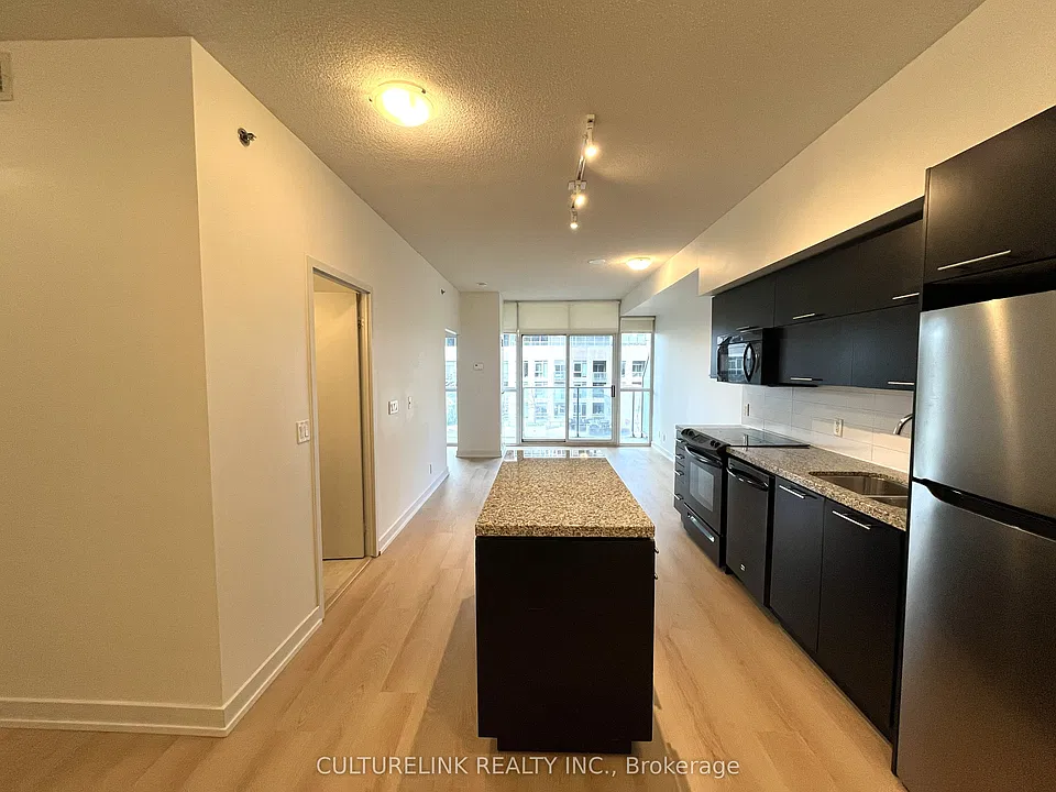 21 Nelson St #915