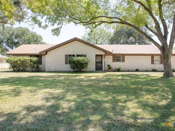 604 Mead Rd, Victoria, TX 77904