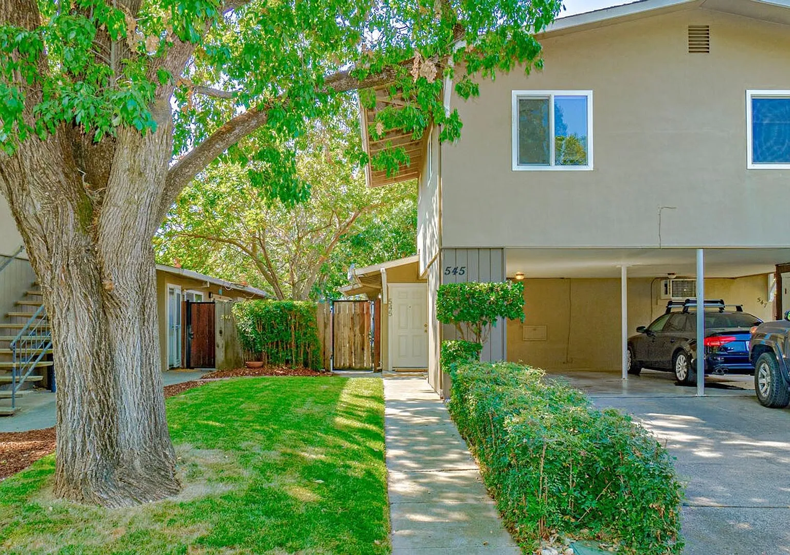 543 545 547 I Street — Photo 1