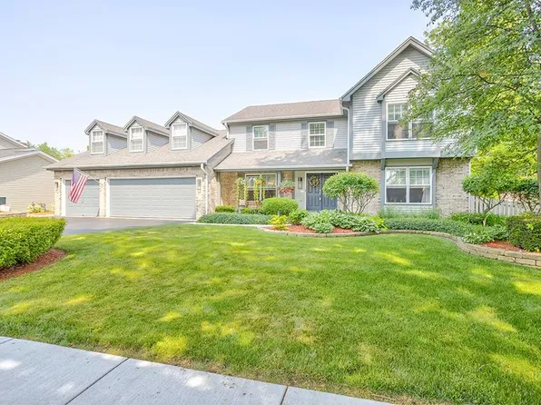 1735 Rowntree Ln, Rockford, IL 61107