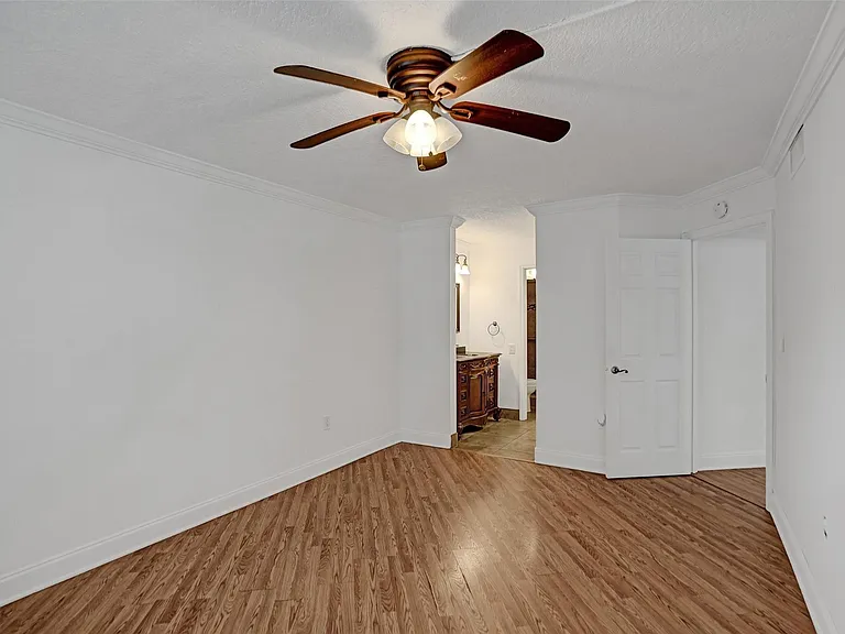 9351 Lime Bay Blvd #201 — Photo 28