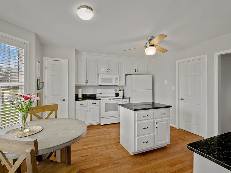 13209 Sir Scott Dr — Photo 16