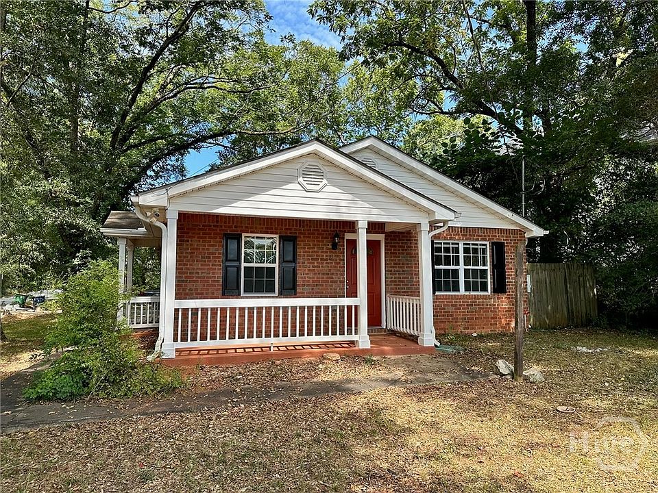 1st image of 2206 S Lumpkin Street