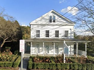 4 Norwich Rd #3, East Haddam, CT 06423