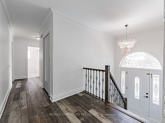 4th image of 358 Morrish Rd