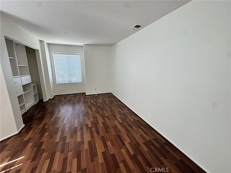201 Laurel Ave — Photo 12