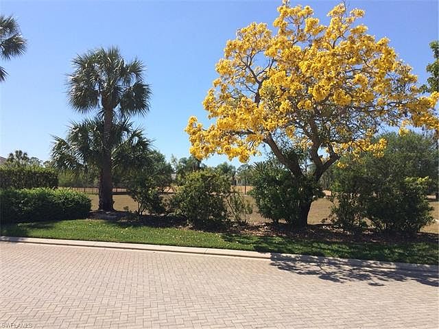 2nd image of 5882 Sunnyslope Dr