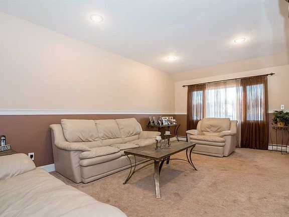 5th image of 5 Brandy Ct