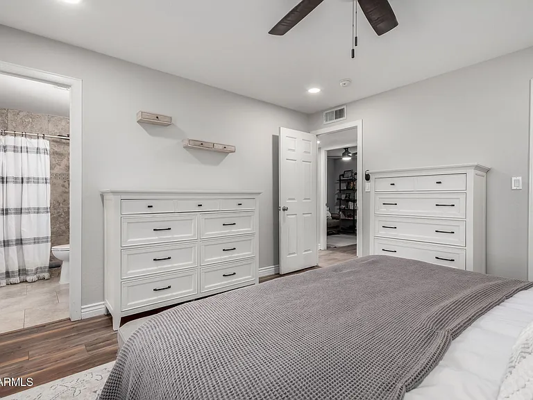 3503 E Campo Bello Dr — Photo 13