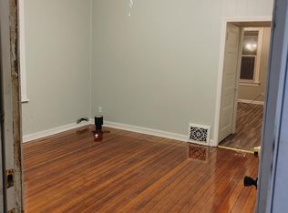 607 Tracy St, Peoria, IL 61603