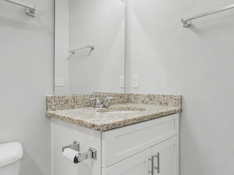 106 Heirloom Rd — Photo 18