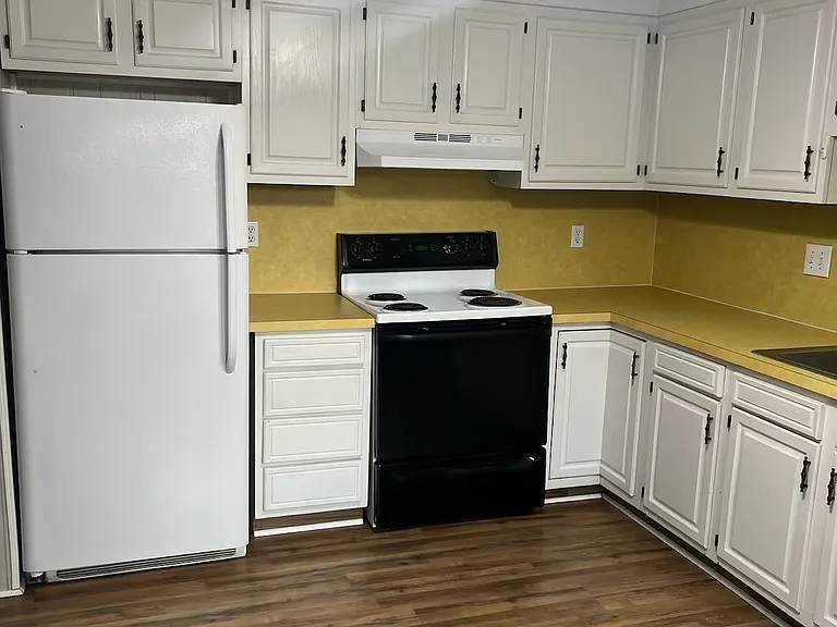 838 E Red Keg Ct — Photo 6