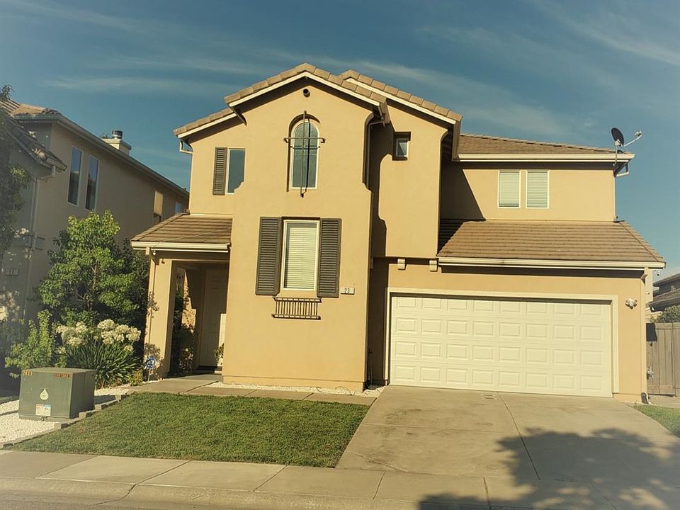 1st image of 23 Gazania Ct