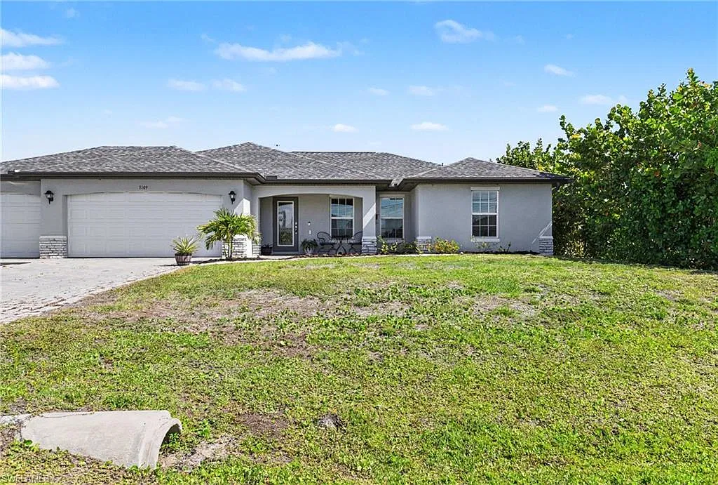 3 bed, 2.0 bath, 1622 sqft, $2,250 — Photo 2