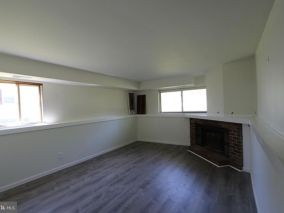 5th image of 143 Pennick Dr