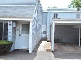 28 Cinnamon Spgs, South Windsor, CT 06074