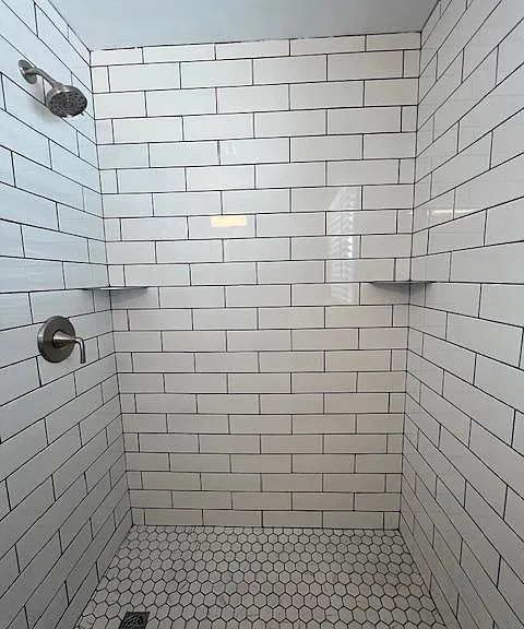 1921 7th Ave #2 — Photo 8