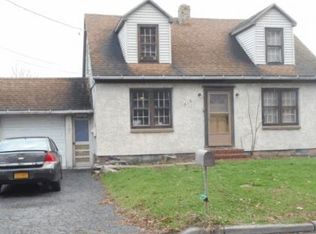 319 Airport Rd, Endicott, NY 13760