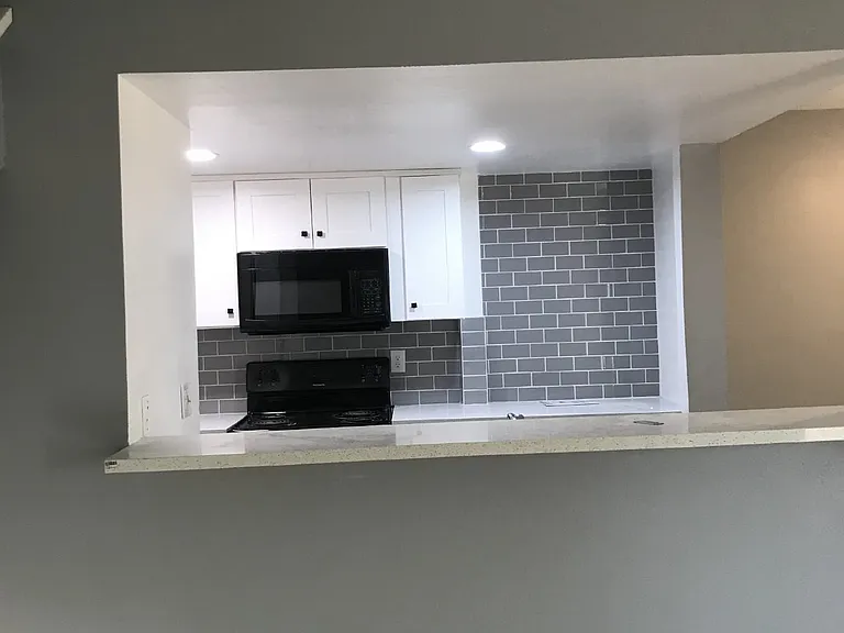 735 Halyard St — Photo 9