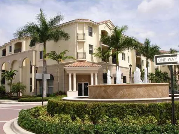3 Renaissance Way #204, Boynton Beach, FL 33426