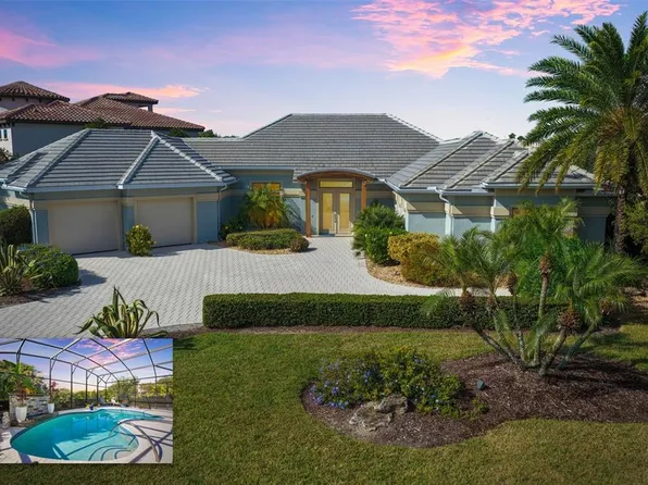 2 Driftwood Ln, Palm Coast, FL 32137