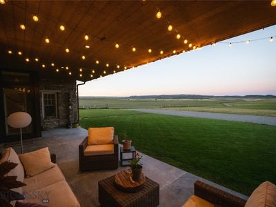 802 Deadmans Canyon Rd, Reed Point, MT, 59069