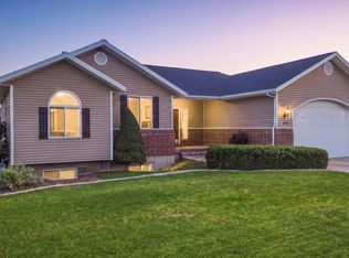 443 Meadow Ln, Providence, UT 84332