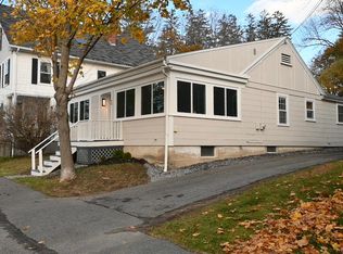 33 Willow St, Bath, ME 04530