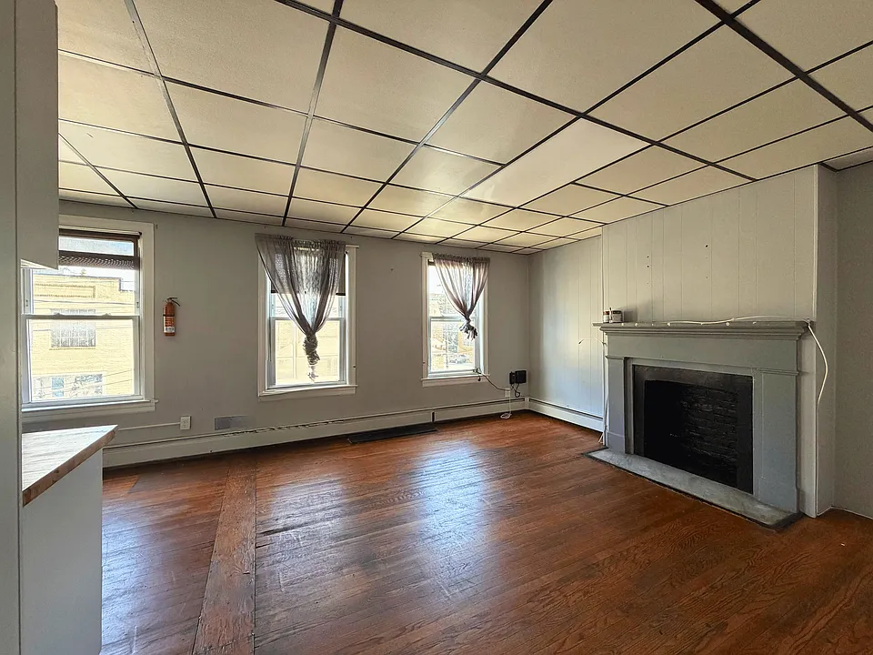 169 Liberty St #2