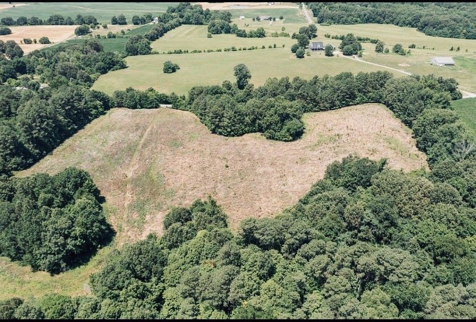 1st image of 999 Moores Chapel Rd