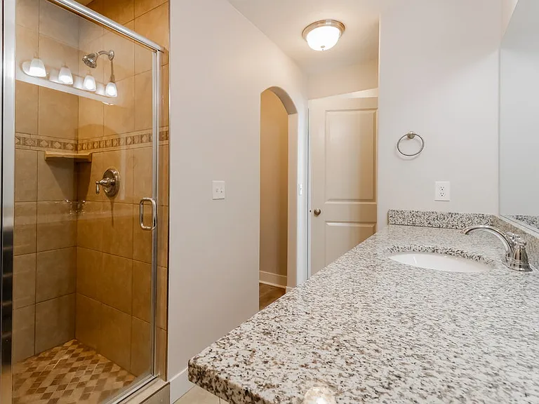 4711 S West Park Dr — Photo 12